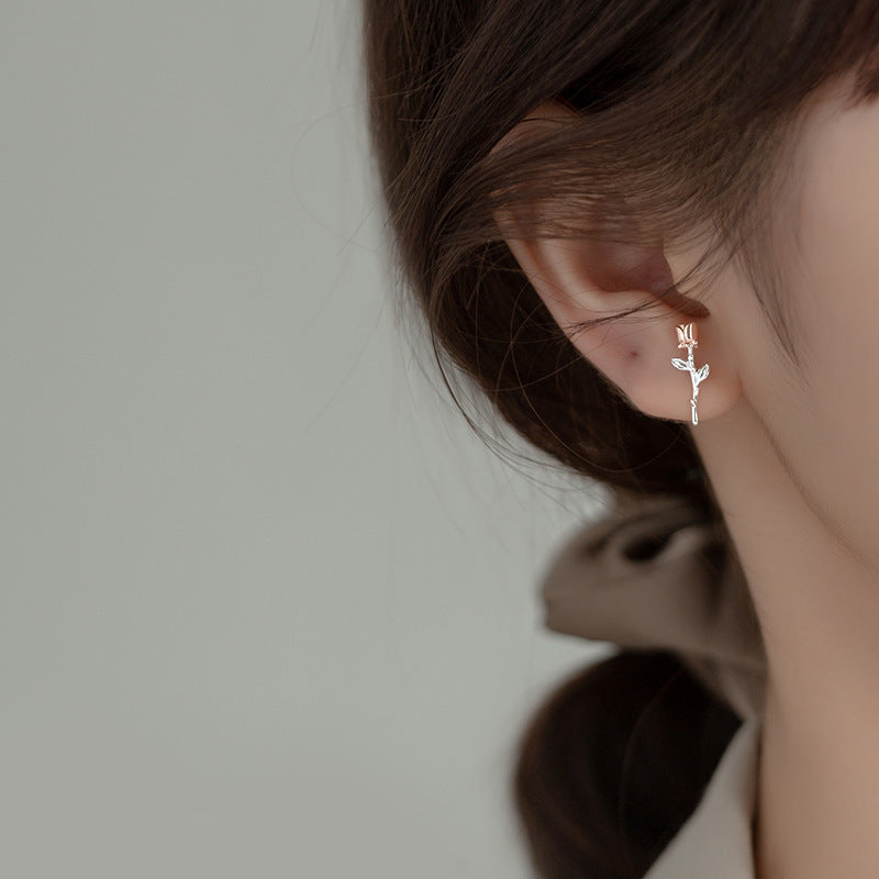 Silver Flower Stud Earrings A Sweet Rose Design For A Delicate Charming Look