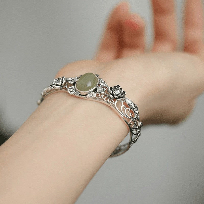 Retro Chinese Lotus Bracelet A Niche Trendy Style With A Traditional Chinese Flair