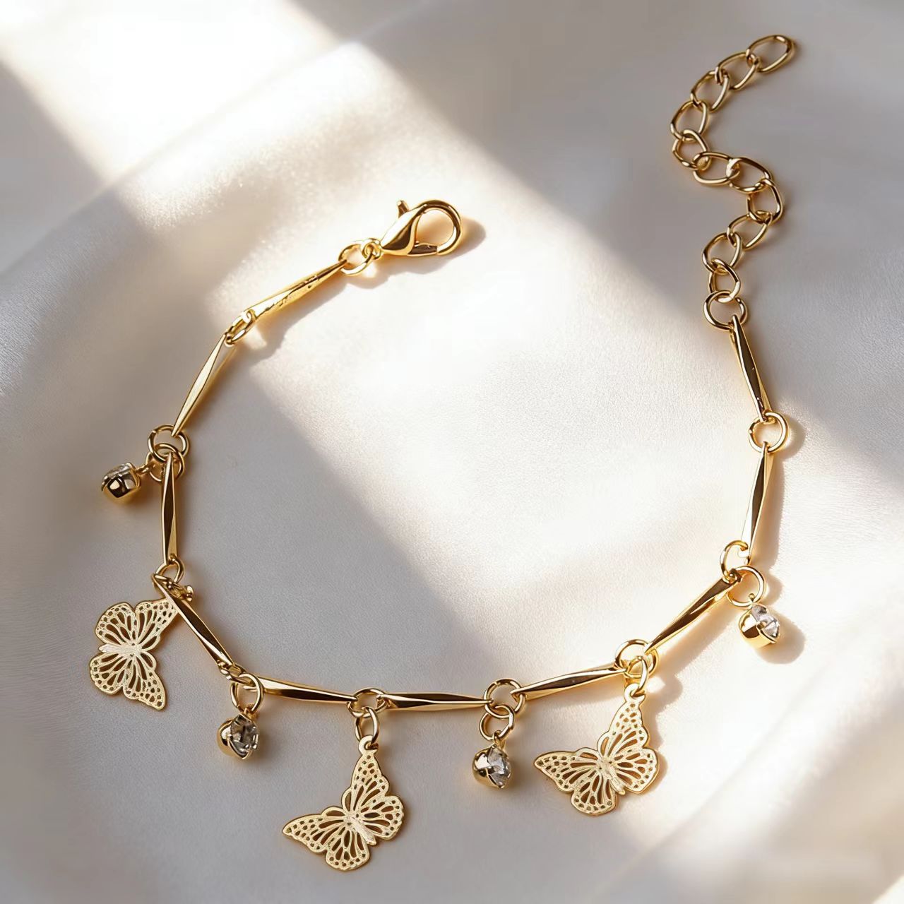 Female Butterfly Simple Fashion Versatile Bracelet