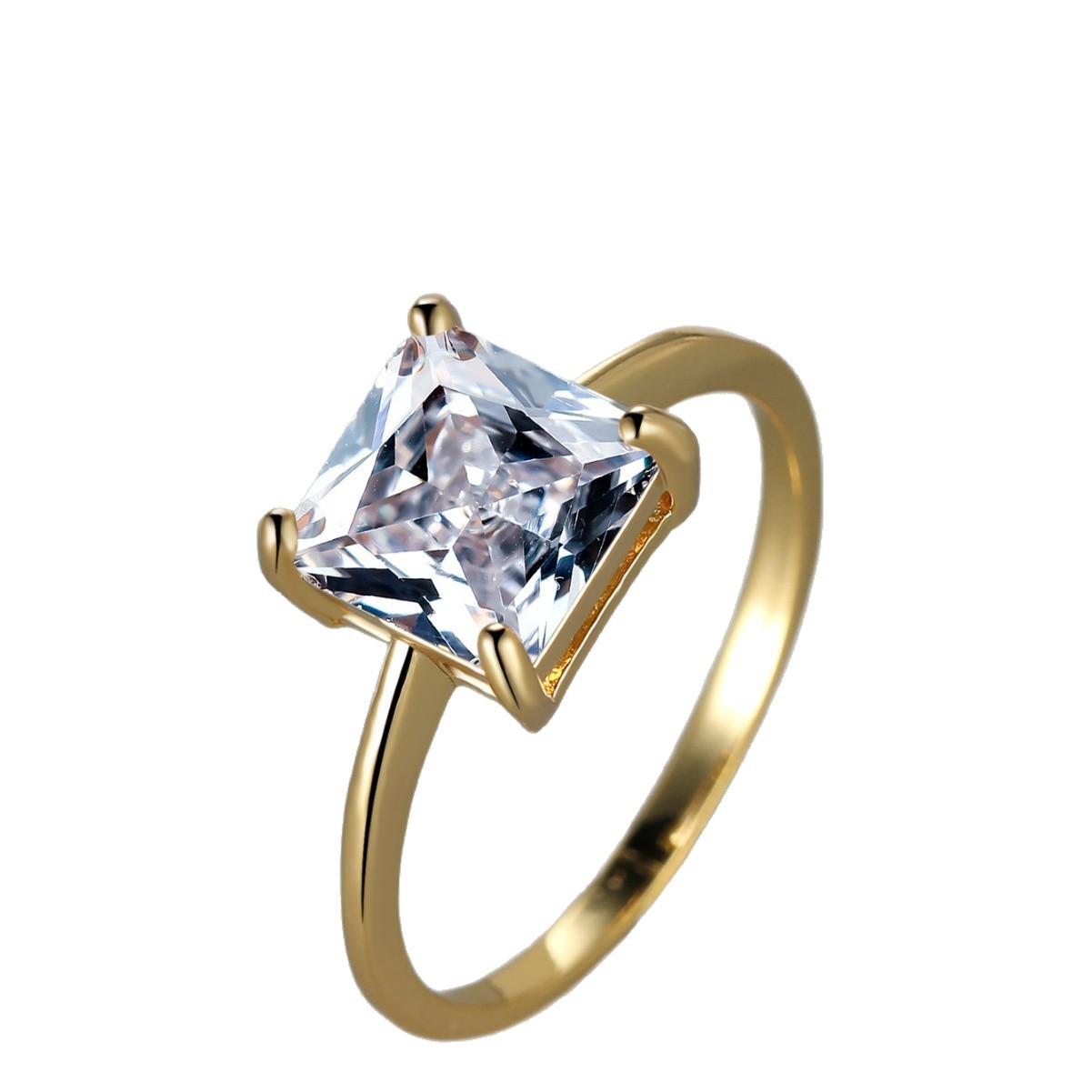 Four-claw Cubic Zirconia Ring Stylish And Versatile