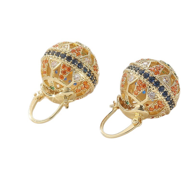 Affordable Luxury Court-style Intricately Crafted Vintage-chic Colorful Earrings