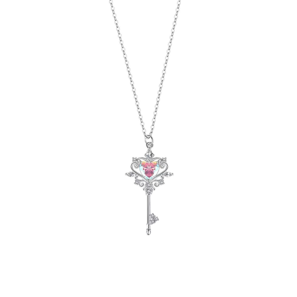 Charming Zircon Key Necklace For Women Ethereal Fairy-Like And Lightly Luxurious